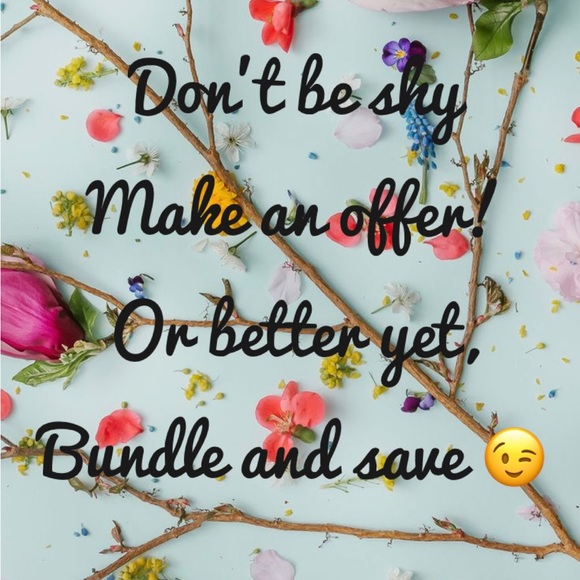 Red turtle neck sweater - Size Medium - Picture 3 of 3